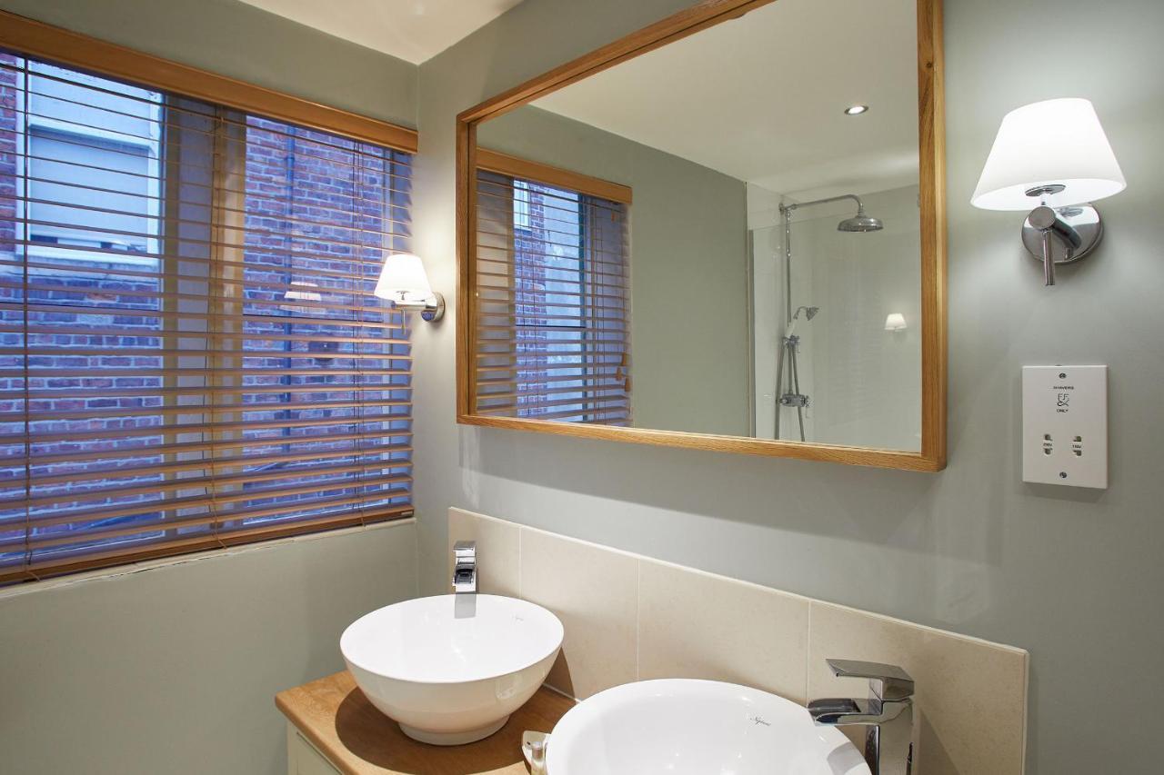 Host & Stay - Spyglass 1708 Whitby Exteriér fotografie